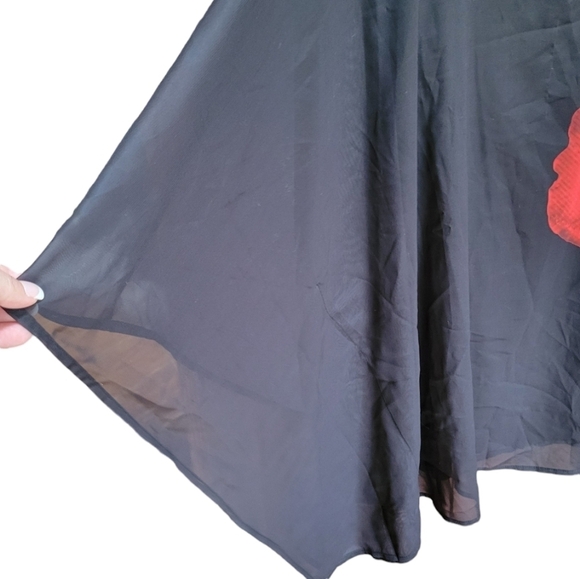 •NEW• GORGEOUS ROSE BLOUSE - Picture 3 of 7